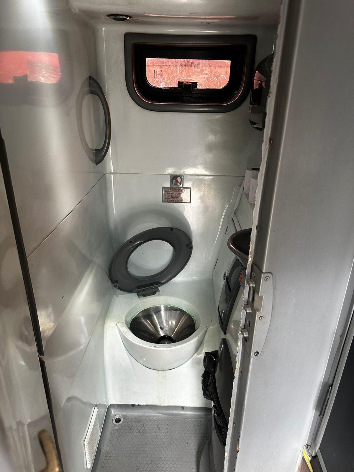 WhatsApp Image 2026-02-05 at 15.17.02