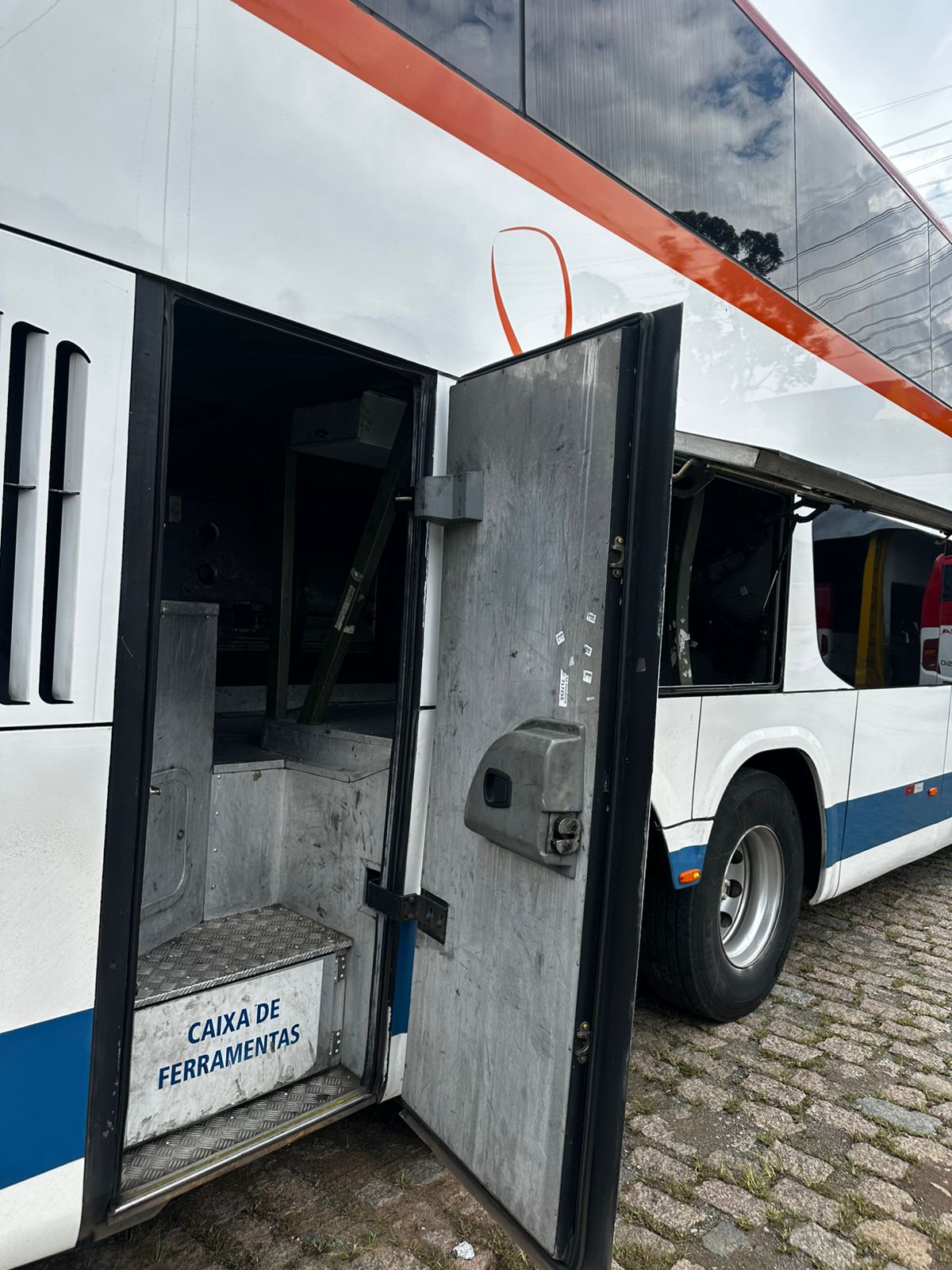 WhatsApp Image 2026-02-05 at 15.17.04