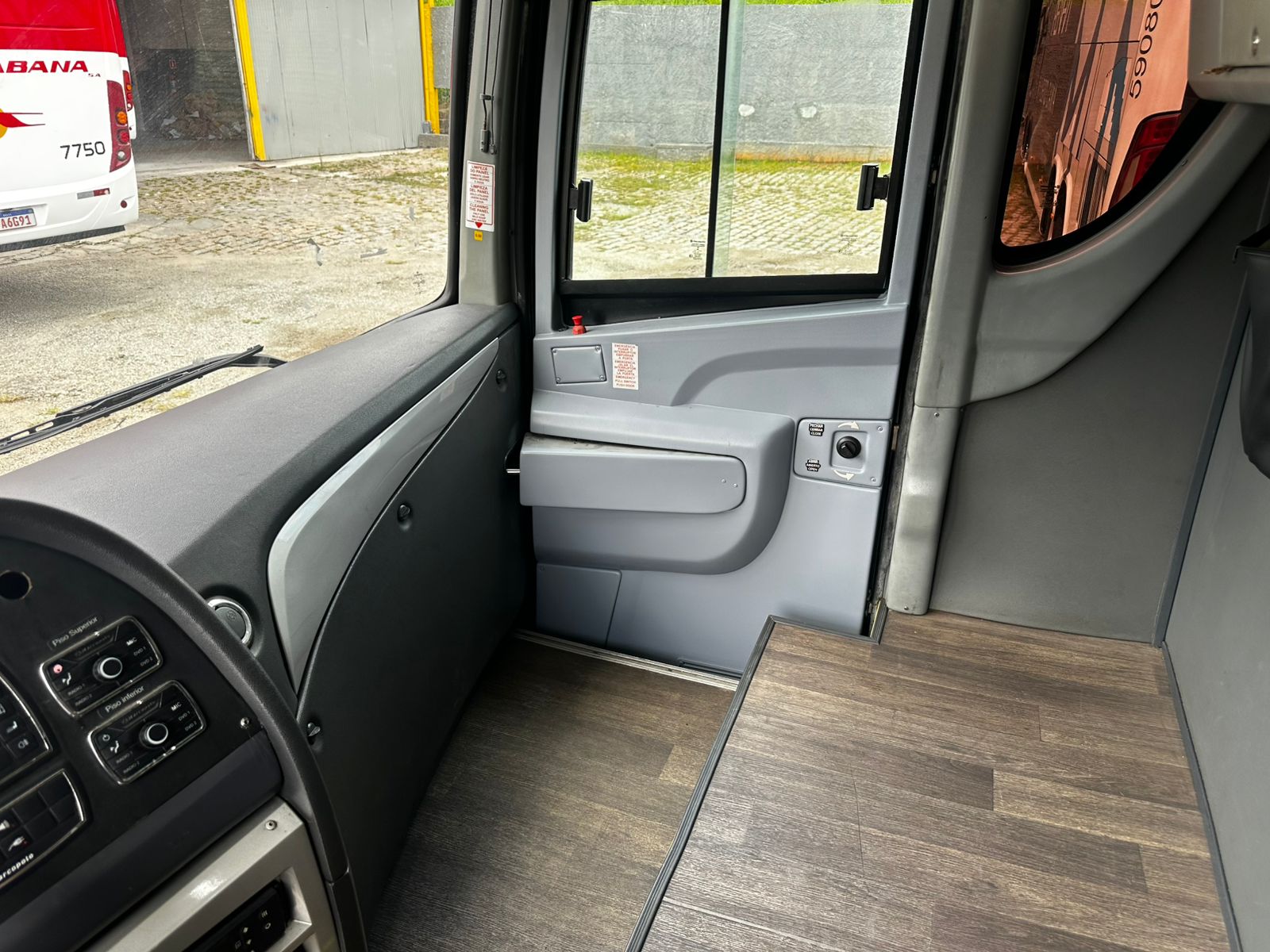 WhatsApp Image 2026-02-05 at 15.17.05